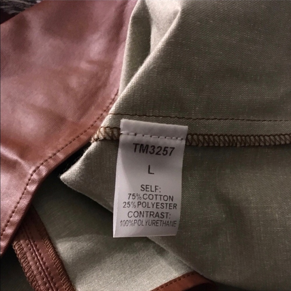 THML// NWT Shift Dress - Picture 8 of 8